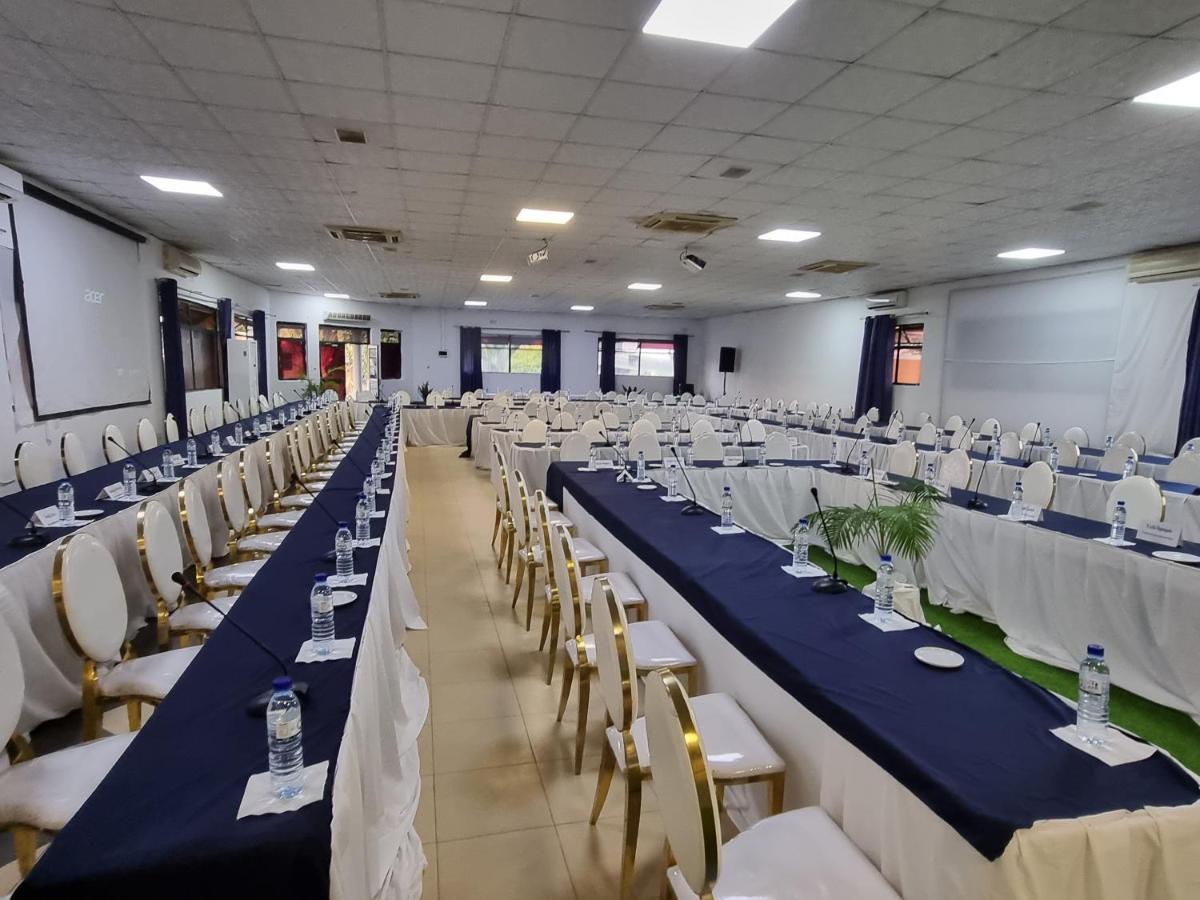 Milpark Hotel Cafumpe Zewnętrze zdjęcie