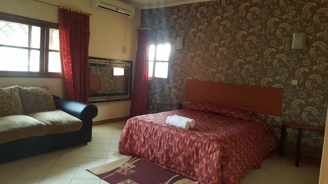 Milpark Hotel Cafumpe Zewnętrze zdjęcie